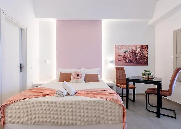 Santorini Villatzio Suites